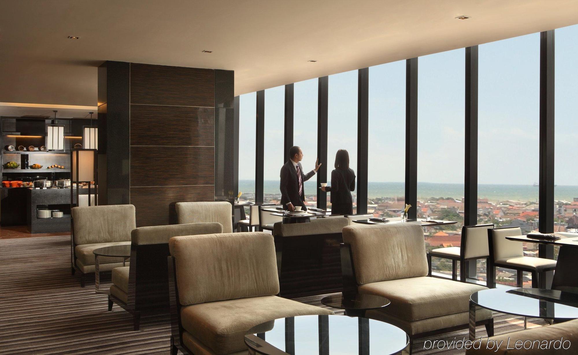 Po Hotel Semarang Interior foto